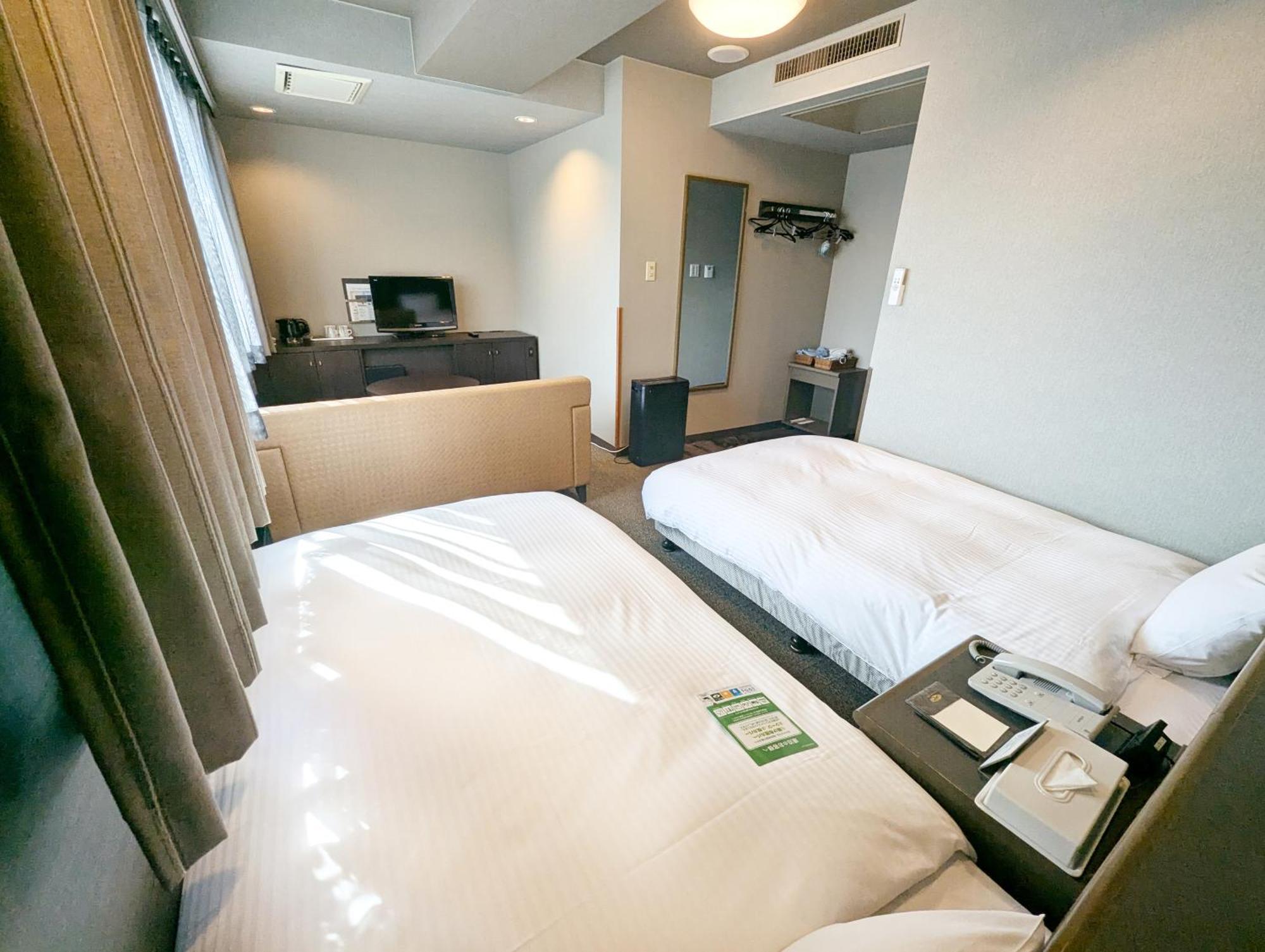 Hotel Route-Inn Court Chikuma-Koshoku Eksteriør bilde